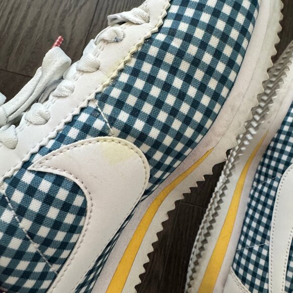 Nike Classic Gingham Cortez Sneakers Size 7 Women’s Preowned Runs Small - Picture 5 of 11